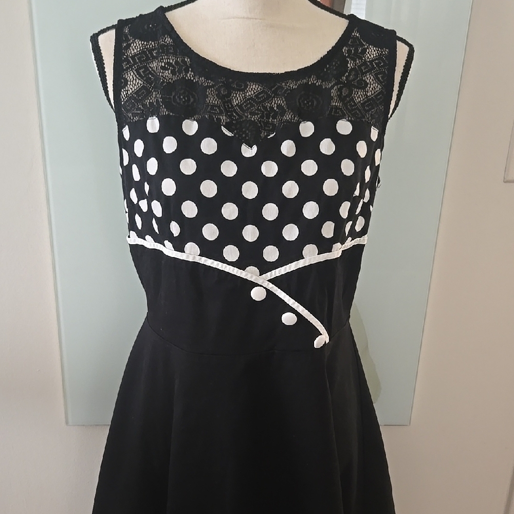 Elegant Black and White Polka Dot Dress - Picture 1 of 7
